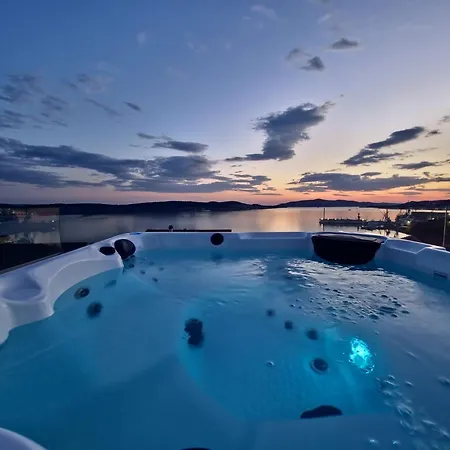 Oasis Willa Trogir