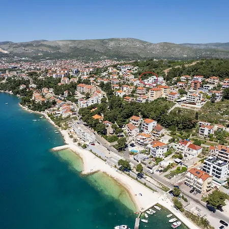 Oasis * Trogir