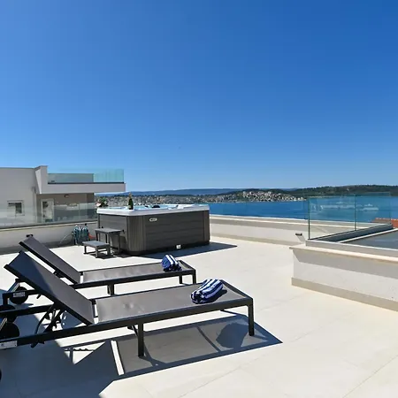 Oasis Villa *