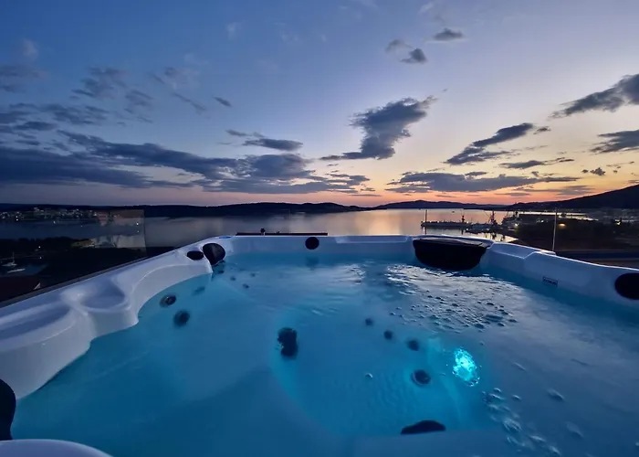 Oasis Willa Trogir