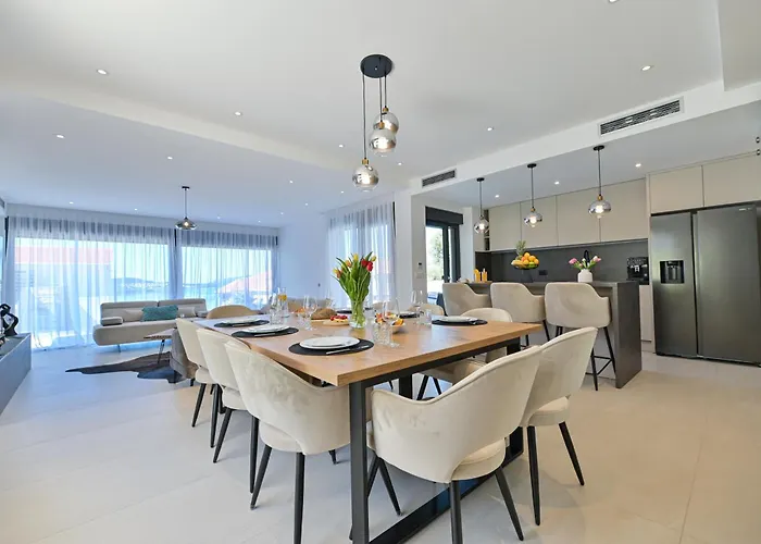 Oasis Willa Trogir