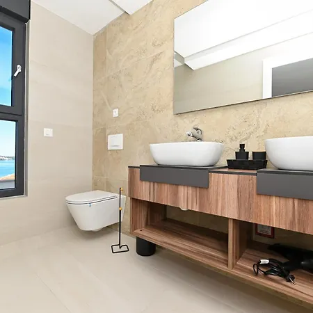 别墅 Oasis 特罗吉尔