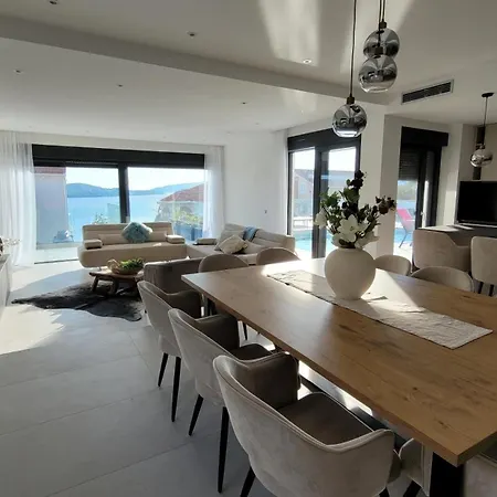 Villa Oasis Trogir