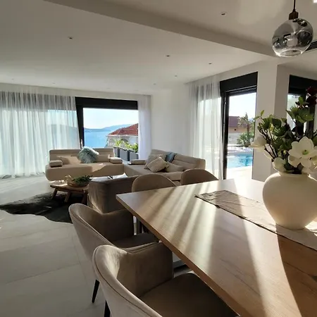 Oasis Villa Trogir