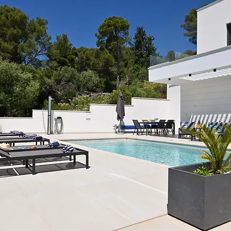 Villa Oasis *